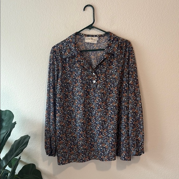 edith martin Tops - Vintage Edith Martin California long sleeve button blouse